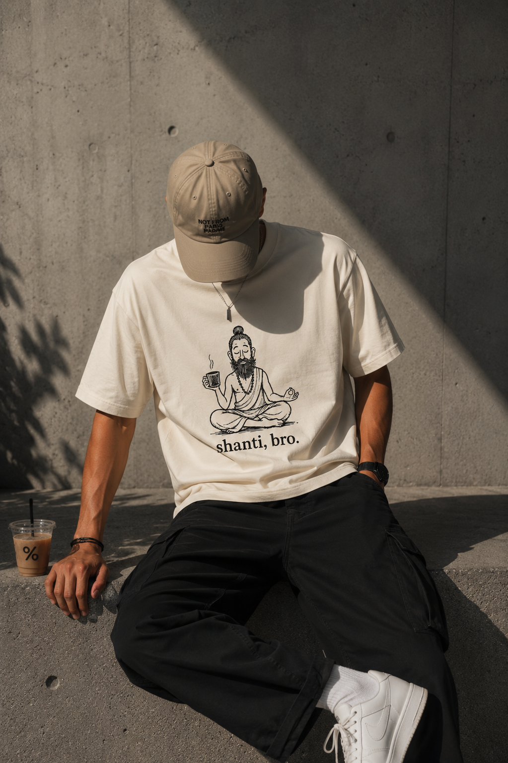 Shanti, Bro Tee
